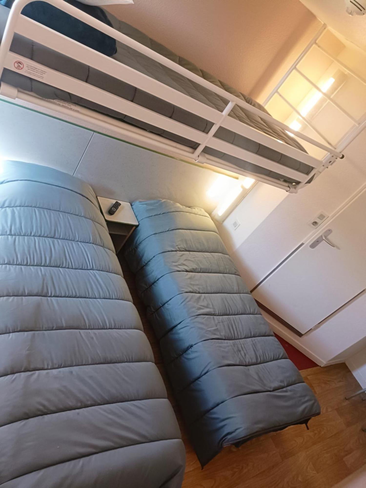 Première Classe Reims Est - Hotel 3*