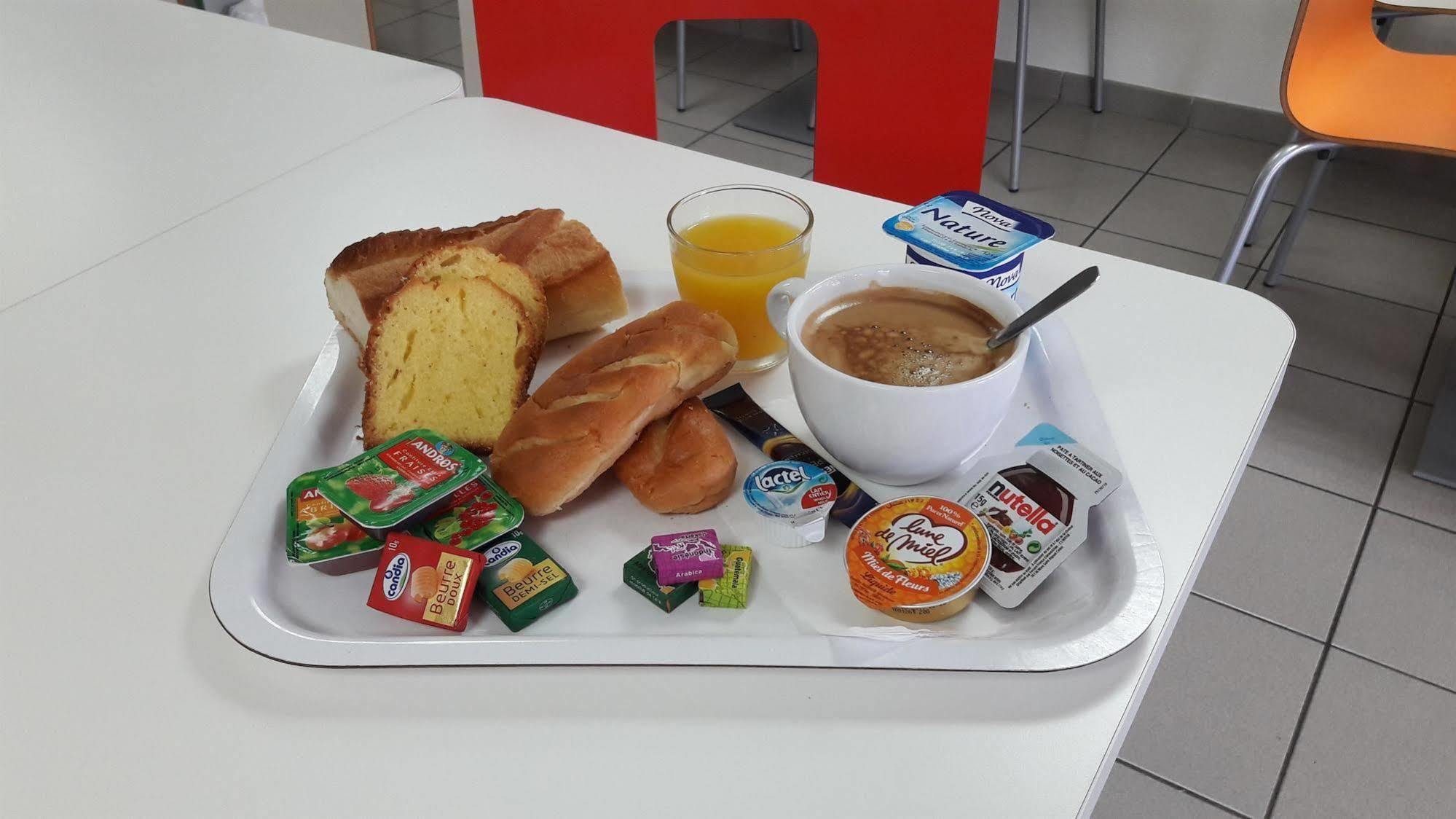 Première Classe Reims Est - Hotel Taissy